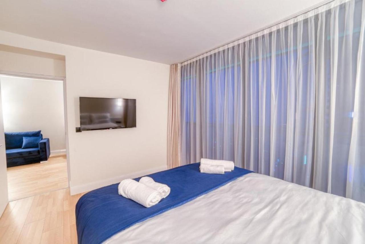 Orbi City Sea Side & Sea View Apartments Батуми Екстериор снимка