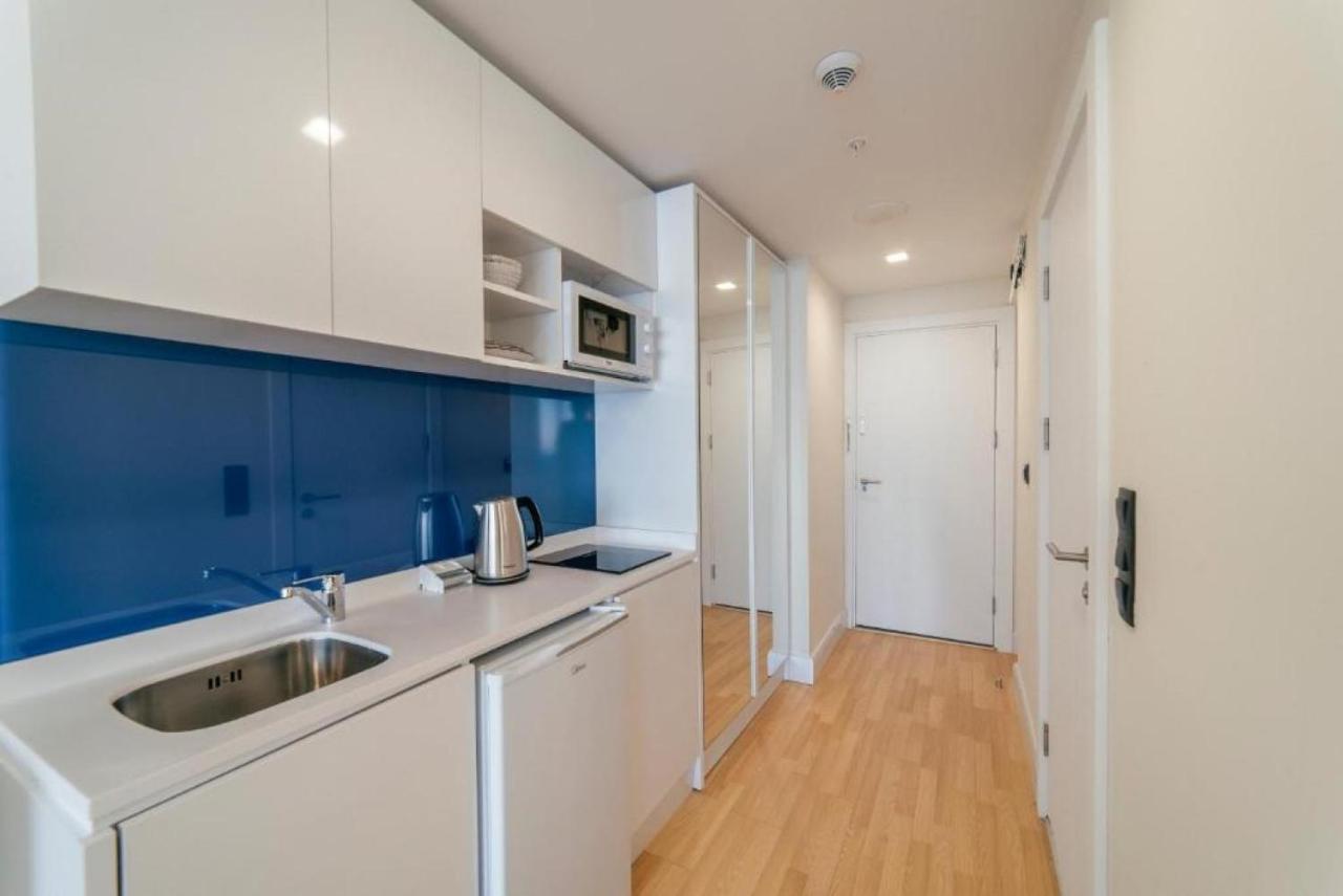 Orbi City Sea Side & Sea View Apartments Батуми Екстериор снимка