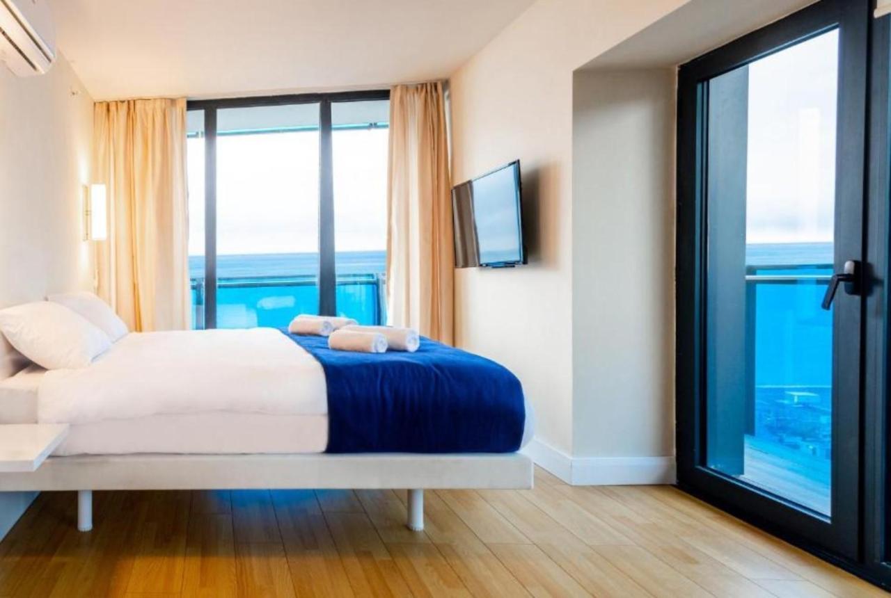Orbi City Sea Side & Sea View Apartments Батуми Екстериор снимка