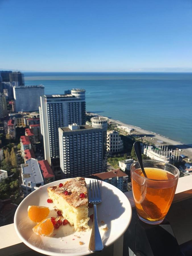 Orbi City Sea Side & Sea View Apartments Батуми Екстериор снимка