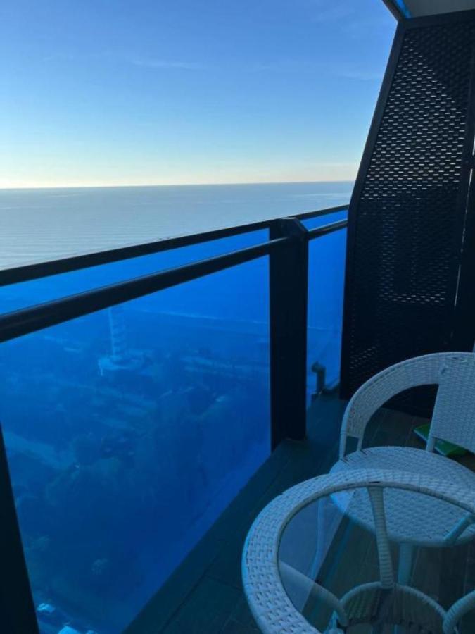 Orbi City Sea Side & Sea View Apartments Батуми Екстериор снимка